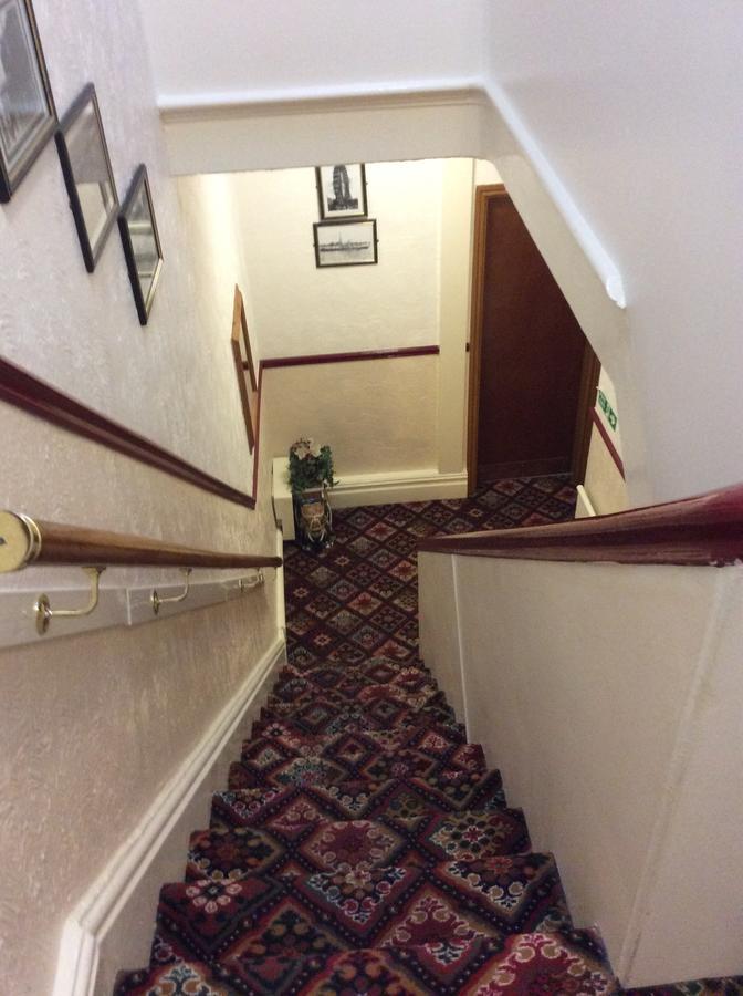 Shazron Hotel Blackpool Exterior foto